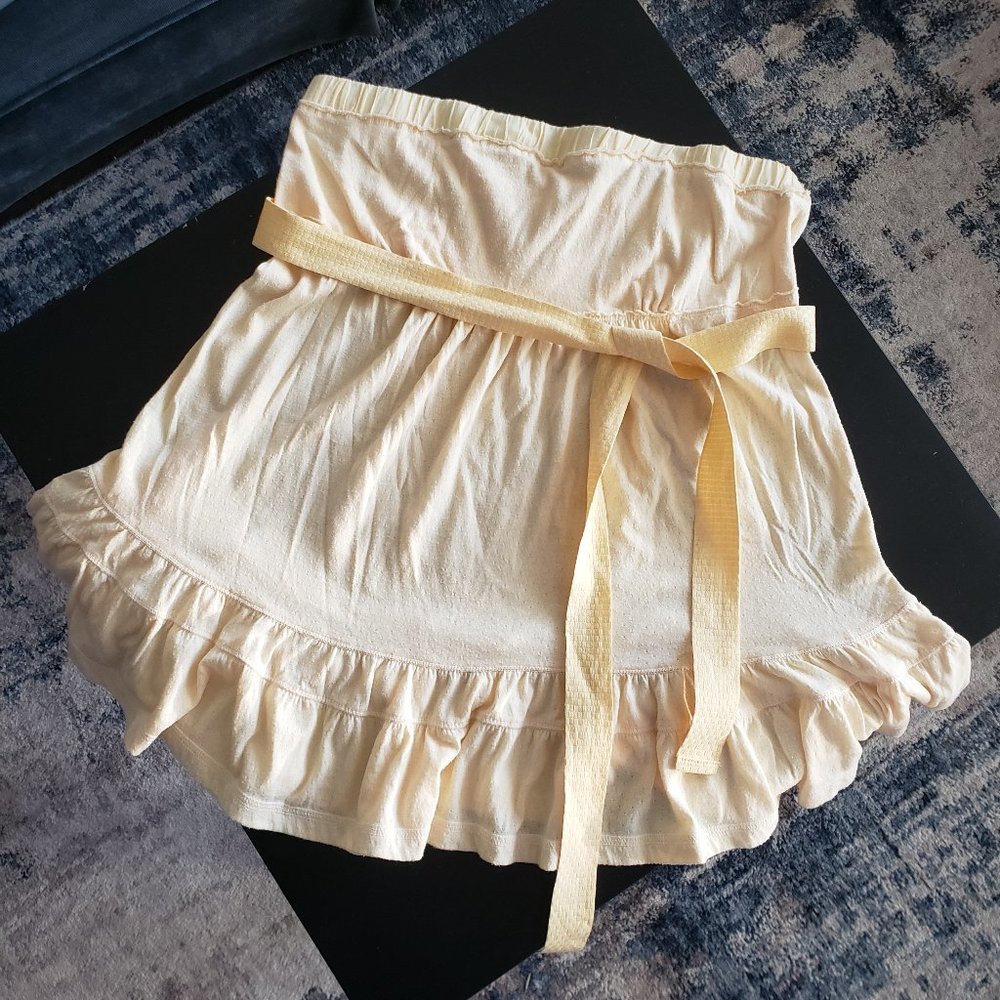 Y2K Size Medium. Abercrombie & Fitch Yellow Babydoll Tube Top